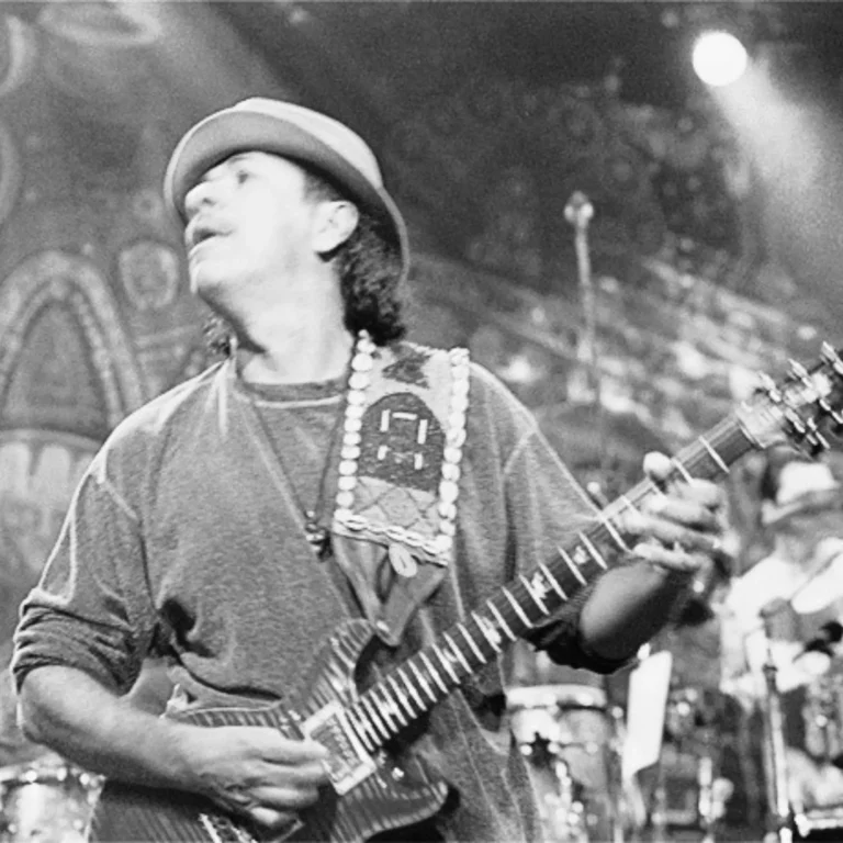 L’Anima che Canta — Carlos Santana e la Chitarra Come Preghiera Universale
